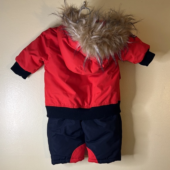 Canada Weather Baby snow suit - Picture 3 of 13